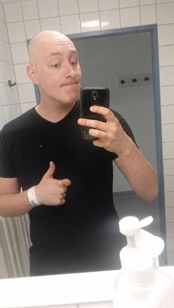 Kevin während der Krebsbehandlung (2017)